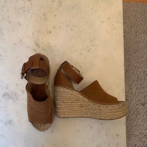 Marc Fisher brown wedge espadrilles